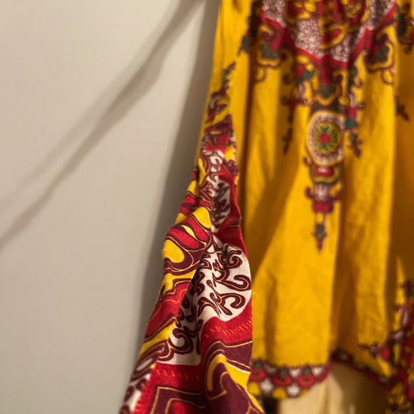 3/$30 Sale+free shipping Touch Me High Low Midi Yellow Pattern Design Skirt - Picture 2 of 4